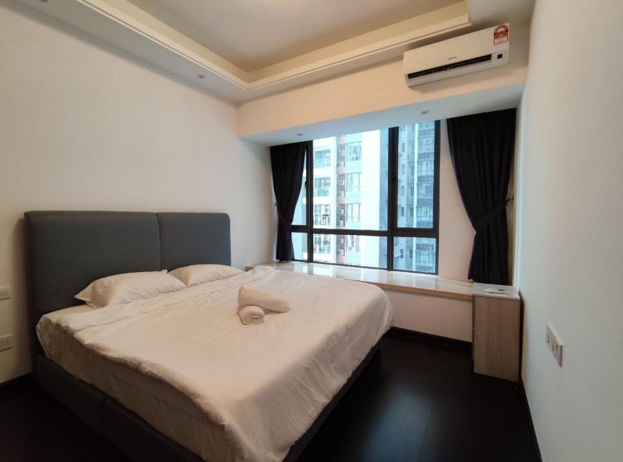 Luxury 2br R&f Princess Cove Ciq